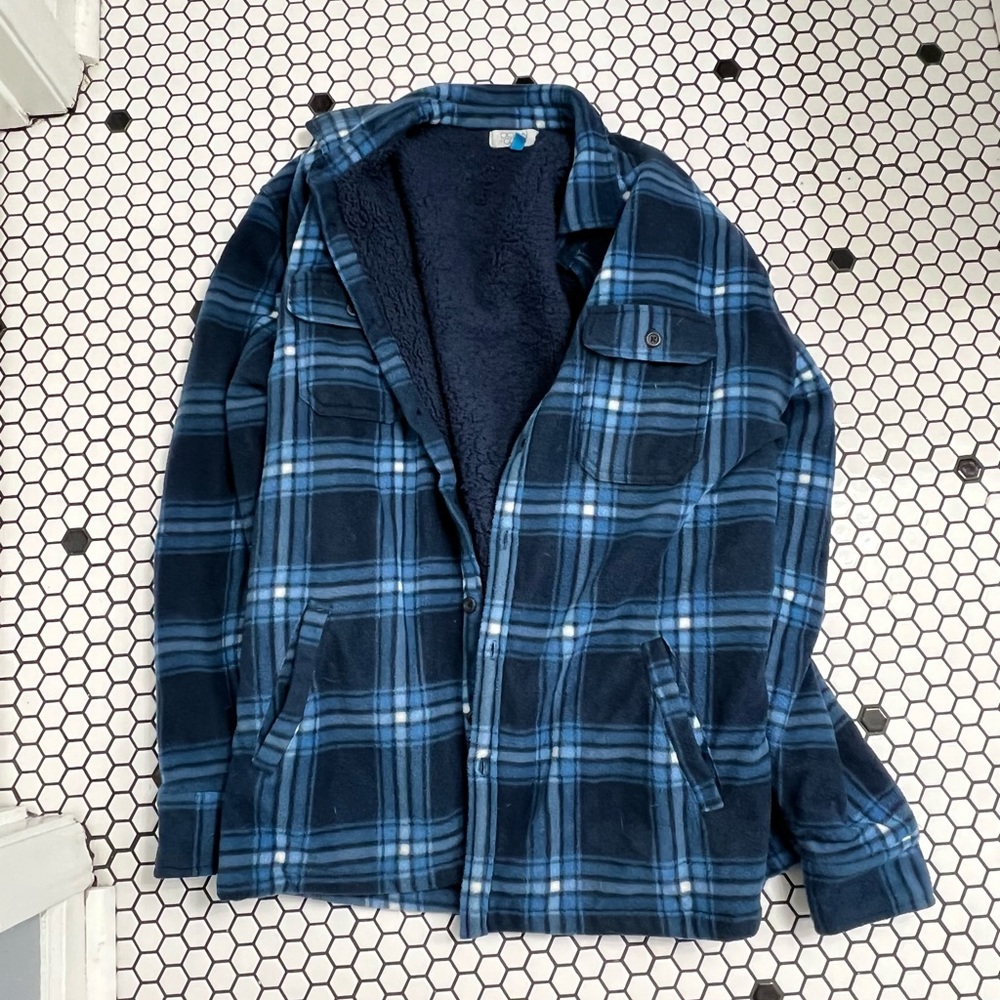 Ocean Coast flannel fleece lined  shacket size large
